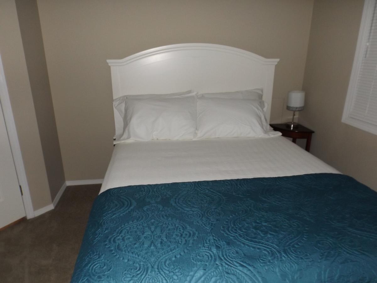 Campbell'S Accommodations Gull Lake ภายนอก รูปภาพ